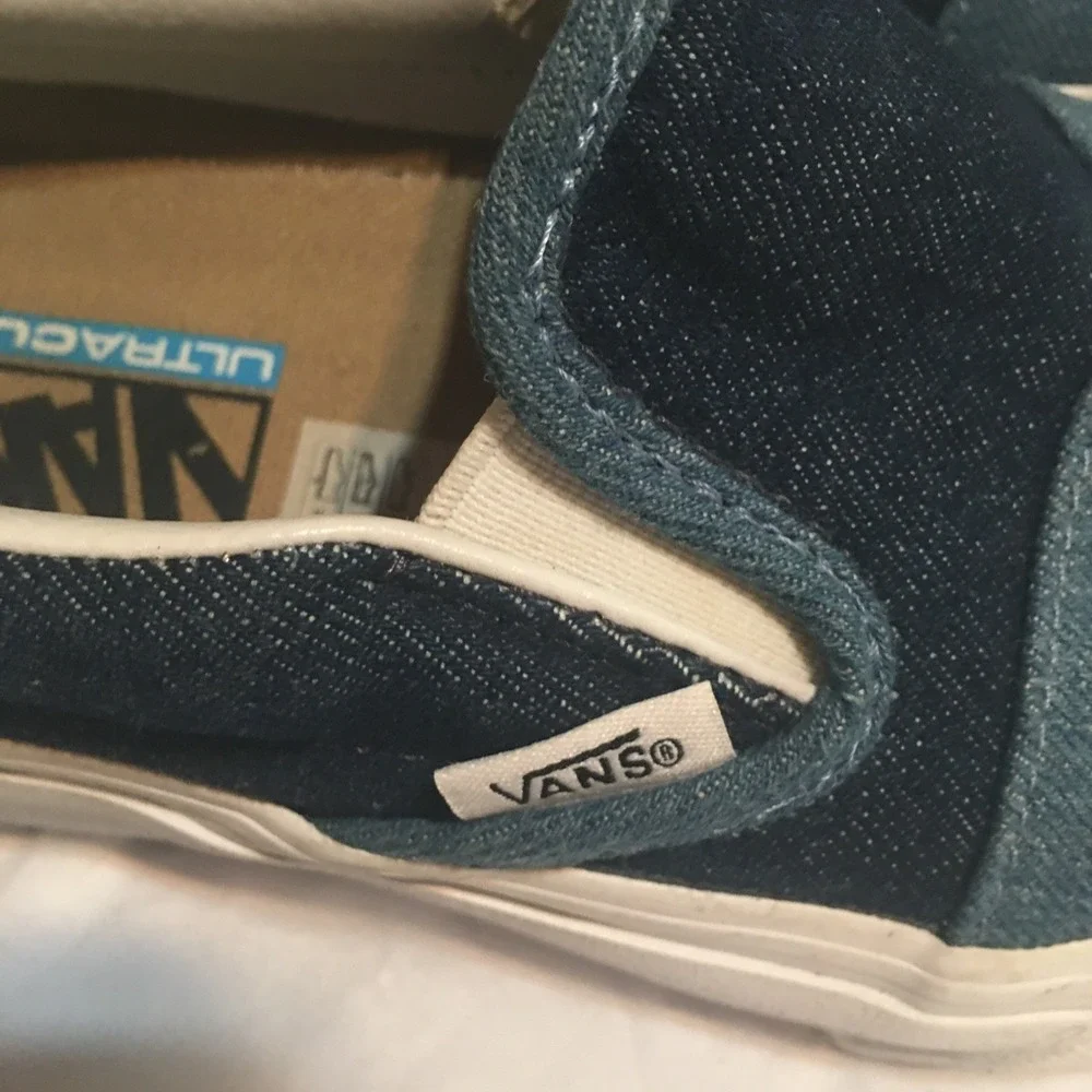 Vans Slip‎ On Blue Denim Ombré Shoes Size Womens 6, Mens 4.5